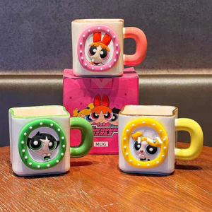AA0125 TAZA CERAMICA CUADRADA CHICAS 2025080801253