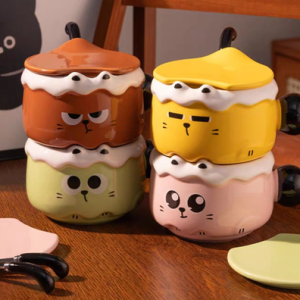 AA0200 TAZA CERAMICA CON FORMA DE GATO CON TAPA