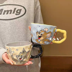 AA0473 TAZA CERAMICA GATO Y RATON