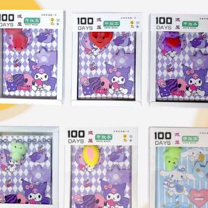 OFERTA CUADERNO SANRIO 3718 (50K-1371)