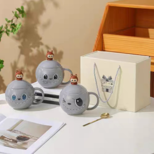 AA0577 TAZA CERAMICA FORMA DE CARA MONSTRUO