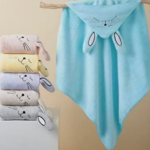 AA0638 TOALLON PARA BEBE LISO CONEJO CON CAPUCHO