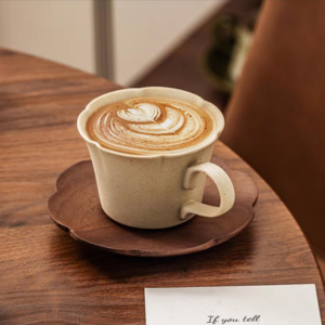 AA0930 TAZA DE CAFE CERAMICA CON PLATO DE MADERA