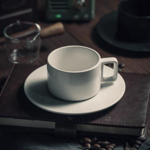 AA1453 TAZA CON PLATO CERAMICA BLANCO