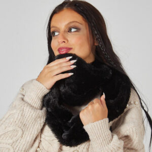 COAJ21912 - CUELLO NEGRO 18 X 70 CM