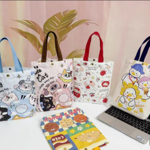 AA0687 TOTE BAG ESTAMPADA CHICA