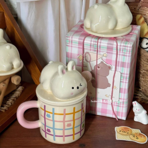 AA1403 TAZA CERAMICA CON CONEJO