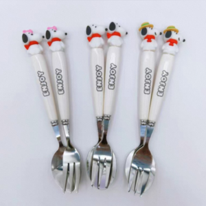 AA1537 SET DE CUBIERTOS PERRITO