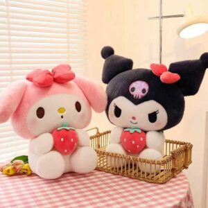 Peluche kuromi de fresa 30cm