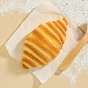 JL25101347 - SQUISHY CROISSANT