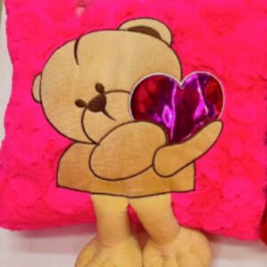 Almohada corazón con personaje variante 35cm