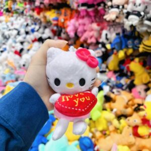 LLAVERO KITTY CON CORAZON ROJO