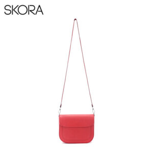 MD43582 - BANDOLERA FLORIDA CON TAPA Y BOLSILLO DELANTERO 23 X 18 X 8 CM
