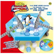 PENGÜIN TRAP JGO. DE PINGÜINO (25,5CM X 25,5CM X 6CM)