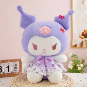 Kuromi con vestido floreado 45cm