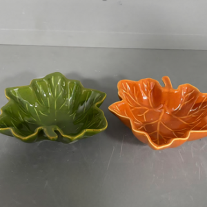 MINI PLATO CERAMICA FORMA DE HOJA 14CM X 13CM X 4.5CM