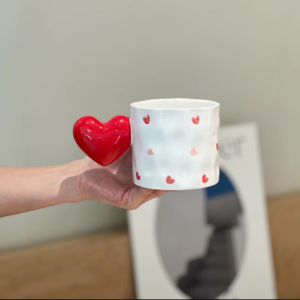 TAZA CERAMICA CON MANGO DE CORAZON
