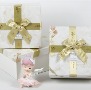 SET DE CAJA REGALO X 3 CUADRADO 19.5CM X 19.5CM X 9.5CM, 17.5CM X 17.5CM X 8CM, 15.5CM X 15.5CM X 6.5CM