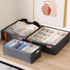 ORGANIZADOR DE ROPA CATIÓNICA AZ-C50027