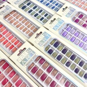 UÑAS POSTIZAS C/ PEGAMENTO 24PCS COD.25131/3202