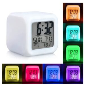 RELOJ DESPERTADOR CUBO LED COLORS