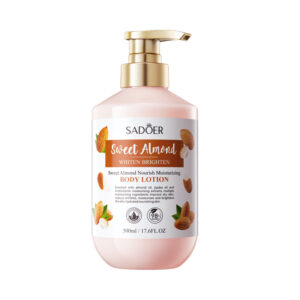 LOCIÓN CORPORAL HIDRATANTE E ILUMINADORA DE ALMENDRA DULCE 500 ML