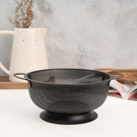 Colador negro 23cm