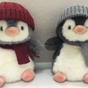 Pingüino con gorro tejido 30cm